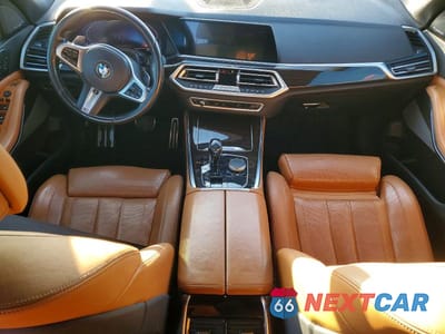 Zdjęcie 8 z 13 samochodu: 2019 BMW X5 XDRIVE40I VIN:5UXCR6C53KLL10401 - miniatura