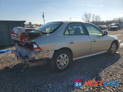 Trzecie zdjęcie samochodu z tyłu: 2001 HONDA ACCORD EX VIN:JHMCG56691C032493 - miniatura