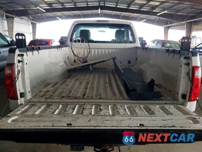 Zdjęcie 10 z 11 samochodu: 2013 FORD F250 SUPER VIN:1FTBF2A64DEB82154 - miniatura