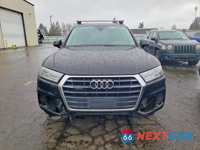 Piąte zdjęcie samochodu w środku: 2019 AUDI Q5 PREMIUM VIN:WA1ANAFY2K2121431 - miniatura
