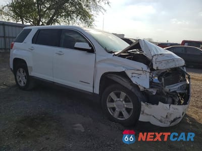 Czwarte zdjęcie samochodu z boku: 2010 GMC TERRAIN SLE VIN:2CTALBEW0A6284215 - miniatura