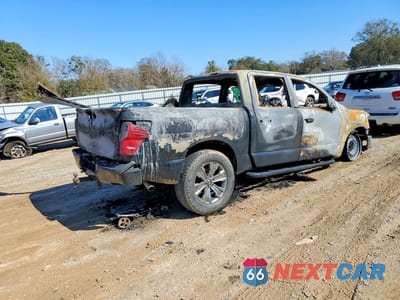 Trzecie zdjęcie samochodu z tyłu: 2019 NISS TITAN SV VIN:1N6AA1E51KN522666 - miniatura