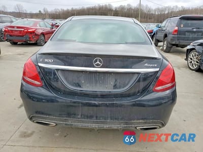 Zdjęcie 6 z 12 samochodu: 2016 MERCEDES-BENZ C 300 4MATIC VIN:55SWF4KB2GU137675 - miniatura