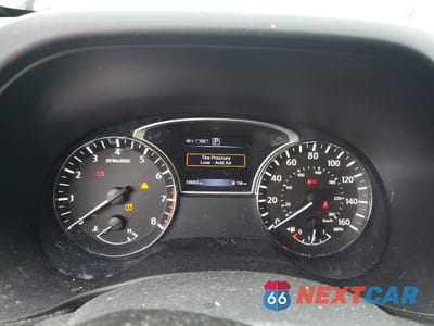 Zdjęcie 9 z 12 samochodu: 2017 NISSAN PATHFINDER S VIN:5N1DR2MM5HC640338 - miniatura