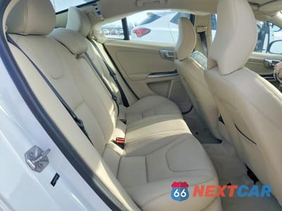 Zdjęcie 10 z 12 samochodu: 2015 VOLVO S60 PLATINUM VIN:YV140MFM2F1344879 - miniatura