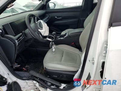 Zdjęcie 7 z 11 samochodu: 2025 HYUNDAI SANTA CRUZ SEL VIN:5NTJBDDE6SH143781 - miniatura