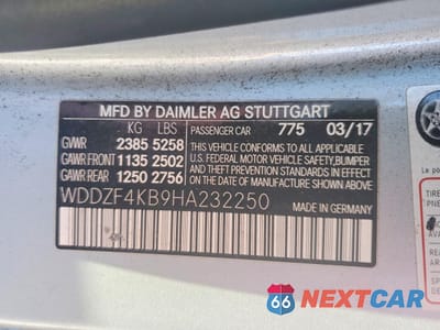 Zdjęcie 12 z 12 samochodu: 2017 MERCEDES-BENZ E 300 4MATIC VIN:WDDZF4KB9HA232250 - miniatura