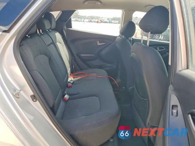 Zdjęcie 11 z 13 samochodu: 2010 HYUNDAI TUCSON GLS VIN:KM8JT3AC8AU010710 - miniatura