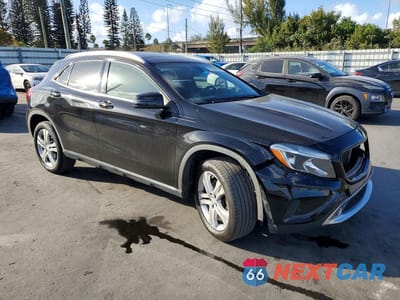 Czwarte zdjęcie samochodu z boku: 2016 MERCEDES-BENZ GLA 250 4MATIC VIN:WDCTG4GB2GJ253309 - miniatura