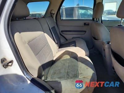 Zdjęcie 10 z 12 samochodu: 2008 FORD ESCAPE XLT VIN:1FMCU03148KD67601 - miniatura