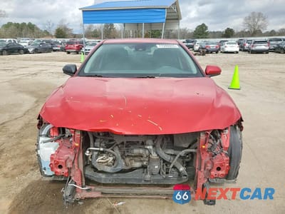 Piąte zdjęcie samochodu w środku: 2019 TOYOTA CAMRY L VIN:4T1B11HK9KU273639 - miniatura