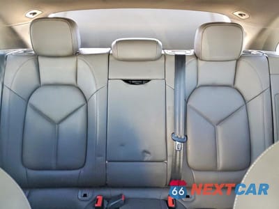 Zdjęcie 10 z 13 samochodu: 2015 PORSCHE MACAN S VIN:WP1AB2A54FLB68489 - miniatura