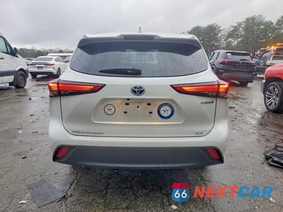 Zdjęcie 6 z 12 samochodu: 2023 TOYOTA HIGHLANDER VIN:5TDKARAH1PS022854 - miniatura