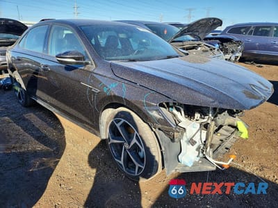 Czwarte zdjęcie samochodu z boku: 2021 VOLKSWAGEN PASSAT R-LINE VIN:1VWMA7A34MC017210 - miniatura