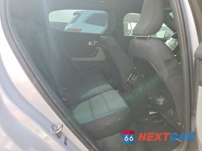 Zdjęcie 10 z 12 samochodu: 2022 POLESTAR 2 VIN:LPSED3KA5NL074353 - miniatura