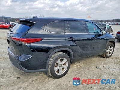 Trzecie zdjęcie samochodu z tyłu: 2021 TOYOTA HIGHLANDER L VIN:5TDBZRBH1MS080448 - miniatura