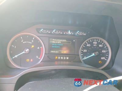 Zdjęcie 9 z 11 samochodu: 2022 FORD F350 SUPER DUTY VIN:1FT8W3AT1NEE28617 - miniatura