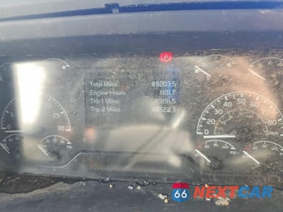 Zdjęcie 8 z 10 samochodu: 2025 VOLVO VN VNL VIN:4V4NC9EHXSN691970 - miniatura