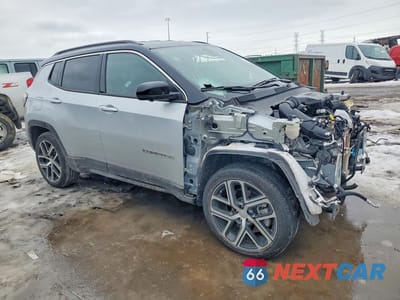 Czwarte zdjęcie samochodu z boku: 2024 JEEP COMPASS LIMITED VIN:3C4NJDCN0RT157450 - miniatura