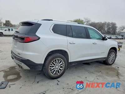 Trzecie zdjęcie samochodu z tyłu: 2024 GMC ACADIA DENALI VIN:1GKENLKS7RJ222988 - miniatura