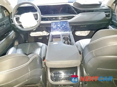 Zdjęcie 8 z 13 samochodu: 2025 INFINITI QX80 SENSORY VIN:JN8AZ3DBXS9403896 - miniatura