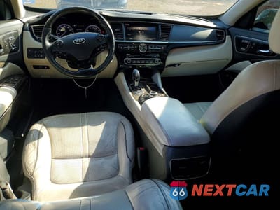 Zdjęcie 8 z 13 samochodu: 2015 KIA K900 VIN:KNALW4D42F6017577 - miniatura