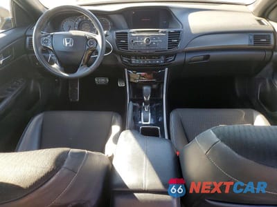 Zdjęcie 8 z 12 samochodu: 2016 HONDA ACCORD SPORT VIN:1HGCR2F58GA162143 - miniatura
