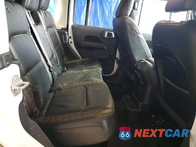 Zdjęcie 10 z 12 samochodu: 2021 JEEP WRANGLER UNLIMITED SAHARA VIN:1C4HJXEG5MW524505 - miniatura