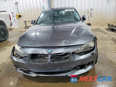 Piąte zdjęcie samochodu w środku: 2013 BMW 328 XI VIN:WBA3B3C53DF537994 - miniatura