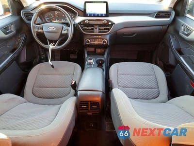 Zdjęcie 8 z 14 samochodu: 2022 FORD ESCAPE SE VIN:1FMCU0G65NUA32031 - miniatura