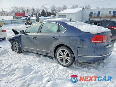 Drugie zdjęcie samochodu z przodu: 2013 VOLKSWAGEN PASSAT SE VIN:1VWBN7A37DC129740 - miniatura