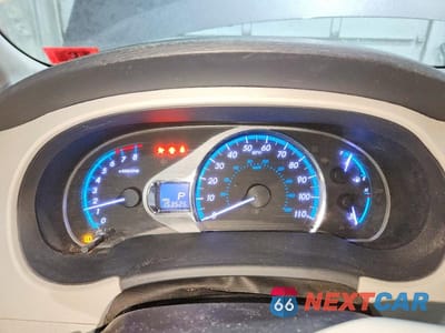 Zdjęcie 9 z 13 samochodu: 2014 TOYOTA SIENNA VIN:5TDDK3DCXES087153 - miniatura