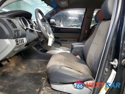 Zdjęcie 7 z 13 samochodu: 2014 TOYOTA TACOMA DOUBLE CAB VIN:3TMLU4EN5EM161297 - miniatura