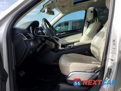 Zdjęcie 7 z 12 samochodu: 2018 MERCEDES-BENZ GLS 550 4MATIC VIN:4JGDF7DE1JB013775 - miniatura