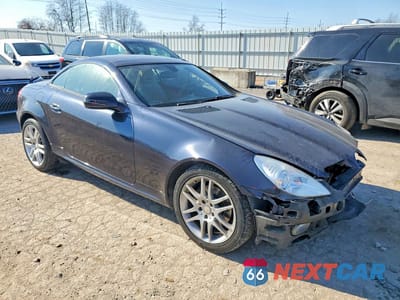 Czwarte zdjęcie samochodu z boku: 2009 MERCEDES-BENZ SLK 300 VIN:WDBWK54F59F210344 - miniatura