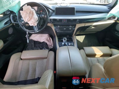Zdjęcie 8 z 13 samochodu: 2017 BMW X6 M VIN:5YMKW8C53H0R43614 - miniatura