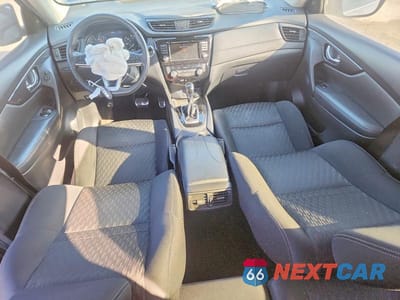 Zdjęcie 8 z 12 samochodu: 2019 NISSAN ROGUE S VIN:KNMAT2MT2KP504362 - miniatura