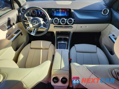 Zdjęcie 8 z 15 samochodu: 2025 MERCEDES-BENZ GLA 250 VIN:W1N4N4GB5SJ650952 - miniatura