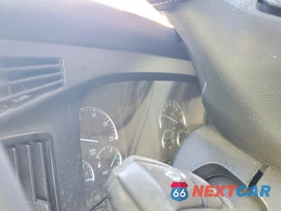 Zdjęcie 8 z 13 samochodu: 2022 FREIGHTLINER CASCADIA 126 VIN:3AKJHHDR5NSNS8060 - miniatura