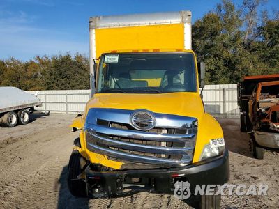 Piąte zdjęcie samochodu w środku: 2020 HINO 258/268 - BOX TRUCK VIN:5PVNJ8JV9L4S75312 - miniatura