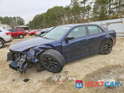 2015 CHRYSLER 300 S 2C3CCABG6FH921622 - główne zdjęcie licytacji z USA - miniatura