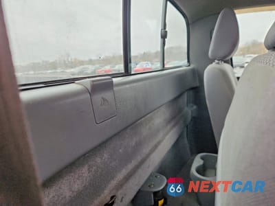 Zdjęcie 10 z 12 samochodu: 2011 TOYOTA TACOMA BASE VIN:5TFPX4ENXBX003360 - miniatura