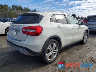 Trzecie zdjęcie samochodu z tyłu: 2017 MERCEDES-BENZ GLA 250 4MATIC VIN:WDCTG4GB8HJ288809 - miniatura