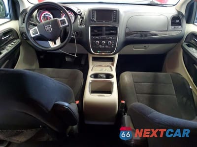 Zdjęcie 8 z 13 samochodu: 2012 DODGE GRAND CARAVAN SXT VIN:2C4RDGCG4CR408511 - miniatura