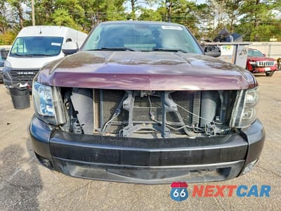 Piąte zdjęcie samochodu w środku: 2024 GMC SIERRA K1500 SLE VIN:3GTP2VE32BG202930 - miniatura