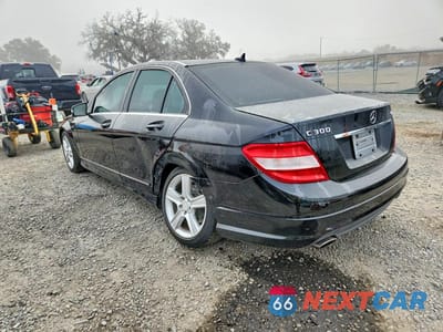 Drugie zdjęcie samochodu z przodu: 2010 MERCEDES-BENZ C 300 4MATIC VIN:WDDGF8BBXAF406012 - miniatura