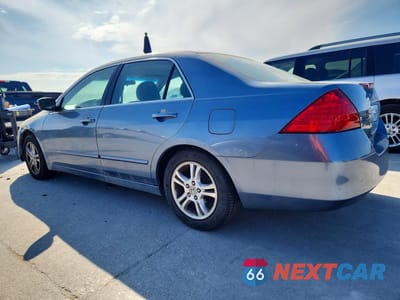 Drugie zdjęcie samochodu z przodu: 2007 HONDA ACCORD EX VIN:1HGCM56747A008742 - miniatura