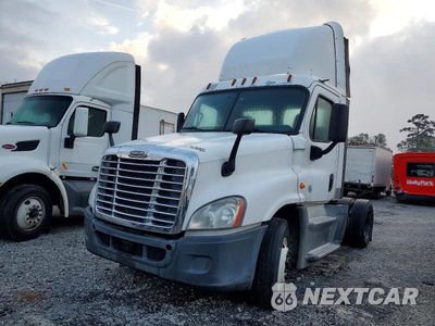 Drugie zdjęcie samochodu z przodu: 2016 FREIGHTLINER CASCADIA 125 SEMI TRUCK VIN:1FUBGEDV9GLHC5748 - miniatura
