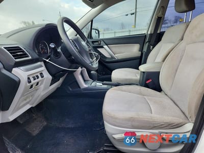 Zdjęcie 7 z 12 samochodu: 2016 SUBARU FORESTER 2.5I VIN:JF2SJABC1GH452586 - miniatura