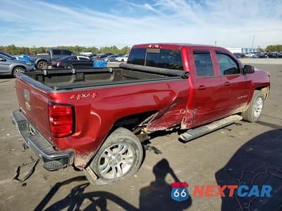 Trzecie zdjęcie samochodu z tyłu: 2018 CHEVROLET SILVERADO K1500 LT VIN:1GCVKREC6JZ331881 - miniatura